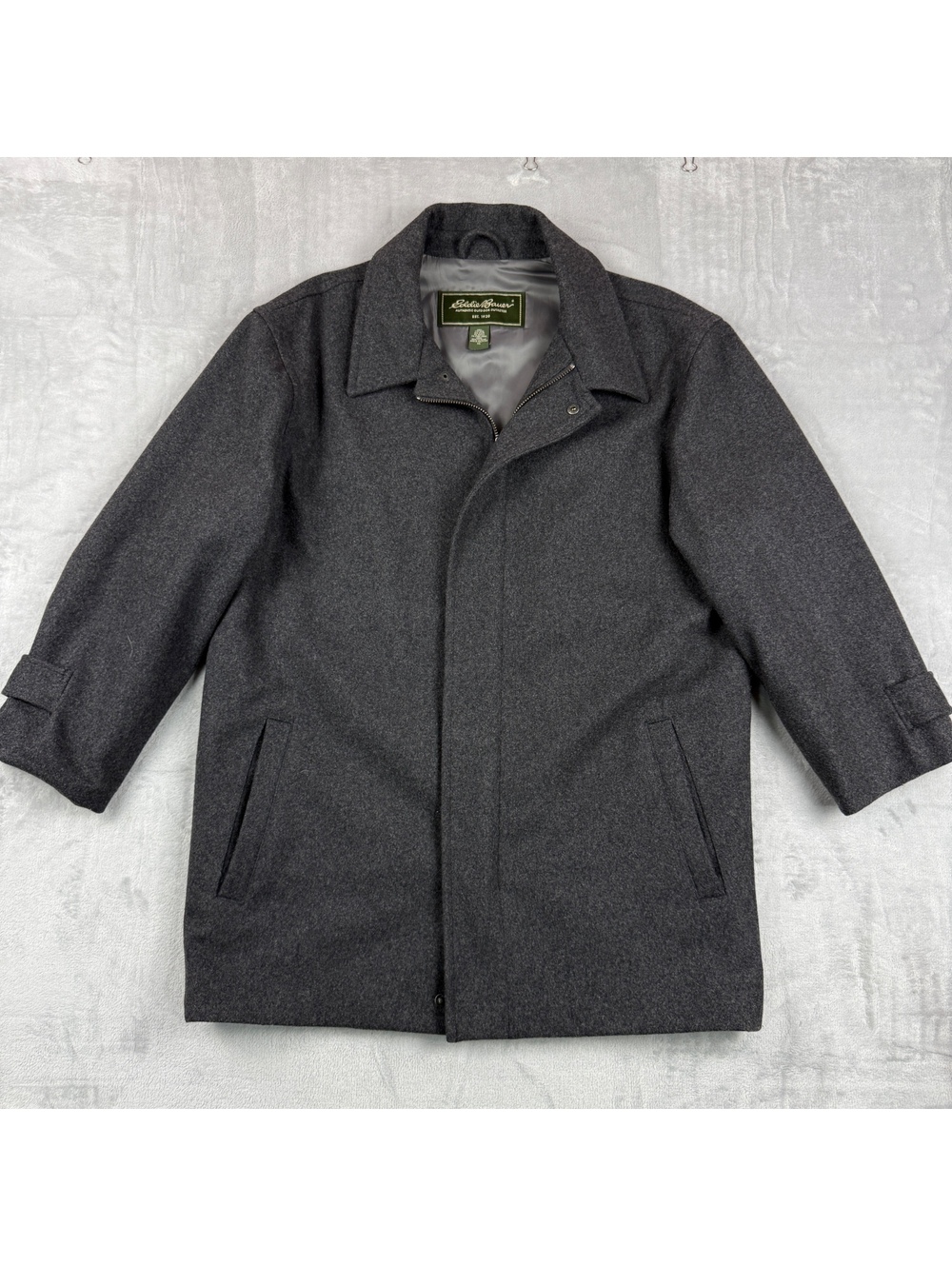 Eddie Bauer Men’s XL Gray Wool Blend Car Coat Overcoat Jacket Insulated Business